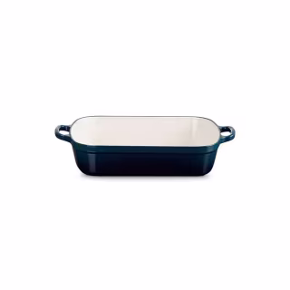 Le Creuset Enameled Cast Iron Signature Rectangular Roaster