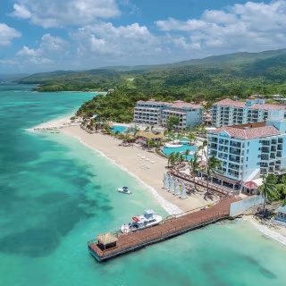 Sandals Dunn’s River