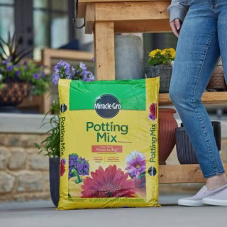 Miracle-Gro Potting Mix