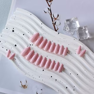 Kxamelie Almond Press-on Nails