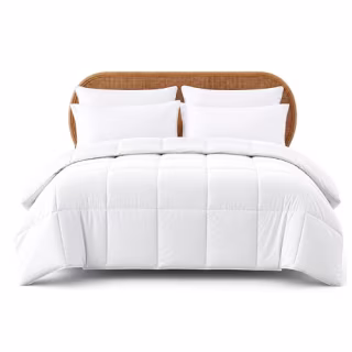 Modern Threads Down Alternative Reversible Comforter