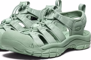 Keen Newport H2 Closed Toe Water Sandals