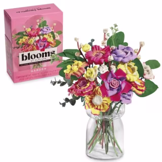 Blooms by Play-Doh