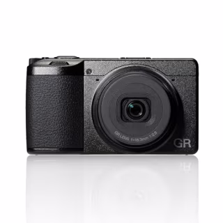 RICOH GR IV