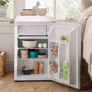 Galanz Mini Fridge