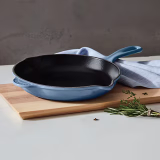 Le Creuset Traditional Round Skillet