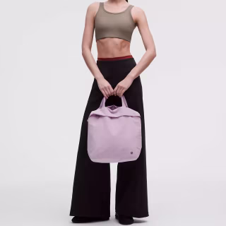 Lululemon On My Level Tote Bag 20L