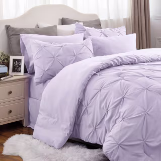 Bedsure Queen Pintuck Bed-in-a-Bag
