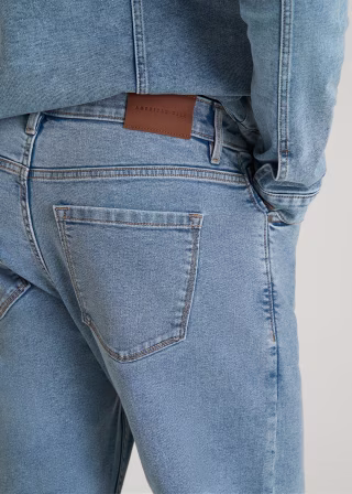 American Tall J1 Straight Leg Jeans for Tall Men