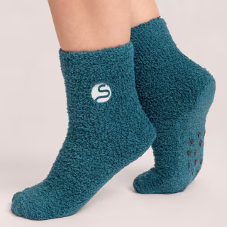 Shapermint Fuzzy Slipper Socks