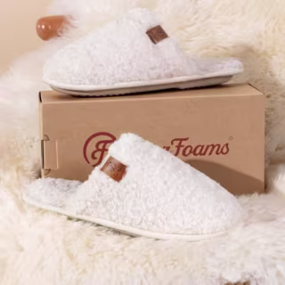 EverFoams Women's Fuzzy Slippers