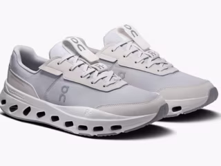 On Men’s The Roger Wildcard Sneaker