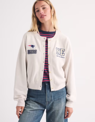 Abercrombie & Fitch x NFL Shrunken Cardigan