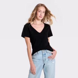 Universal Thread Short Sleeve Iconic V-Neck T-Shirt