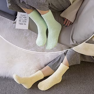 Linemin Fuzzy Socks