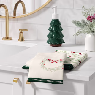 Wondershop Wreath Christmas Hand Towel Set (2 Pack)