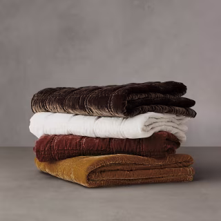 Ashley Luxe Quilted Plush Throw