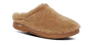 Oofos Sherpa Mule