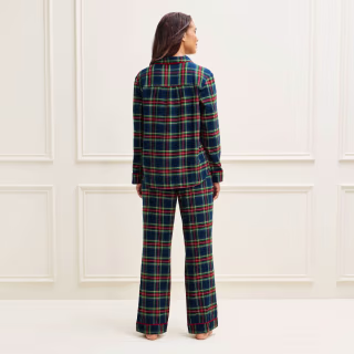Wondershop Women's Holiday Plaid Flannel Pajama Set