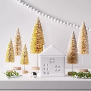 Wondershop Sisal Bottle Brush Tree Christmas Figurine Set (6 Count)