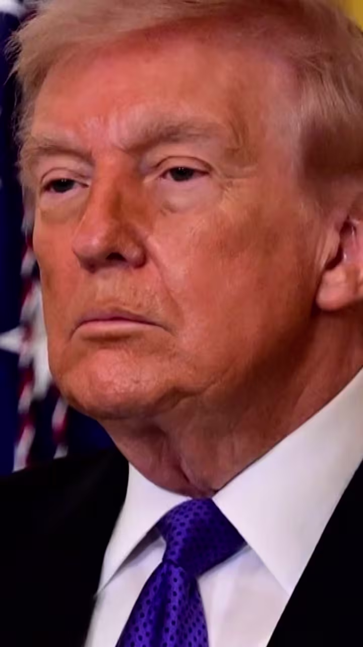 Trump lanza nueva advertencia a Irán mientras continúa la guerra