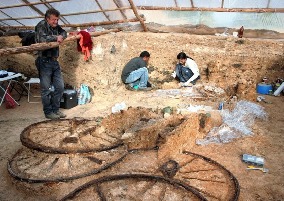 Image: Bulgarian archaeologists