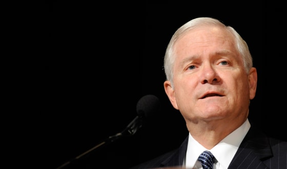 Image: Defense Secretary Robert Gates