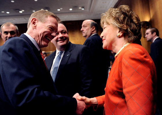 Image: Elizabeth Dole and Alan Mulally
