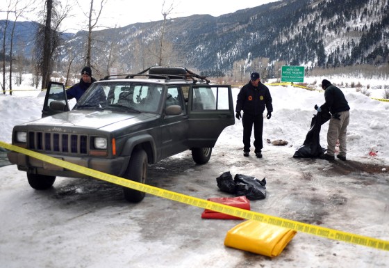 Image: bomb squad searches Jeep