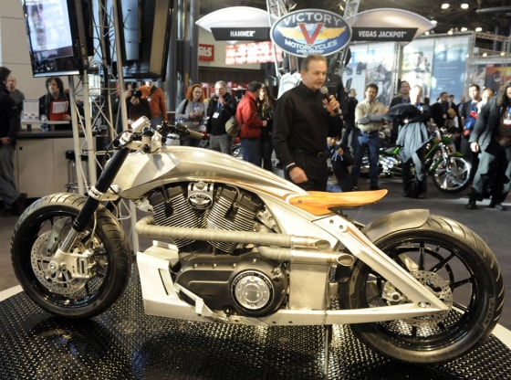 New motorbikes aim for low cost high mileage