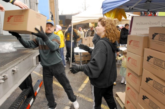 Iamge: Elhart, Indiana food distribution