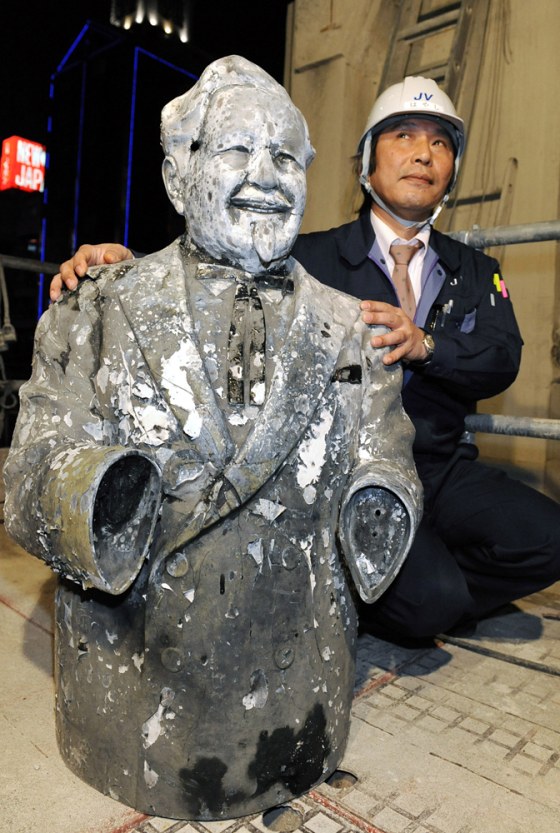 Colonel Sanders pulled from river after 24 years