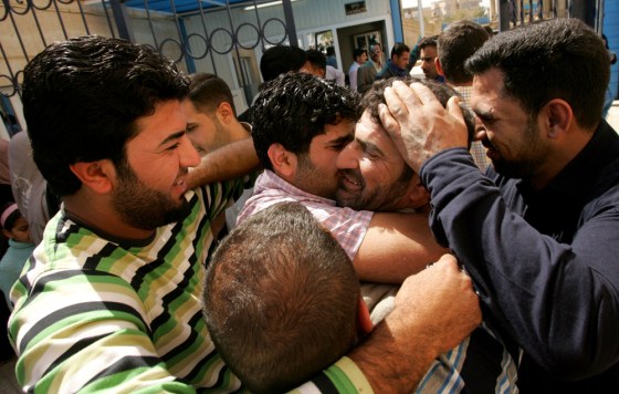 Image: U.S. Military Releases More Than 100 Prisoners In Baghdad