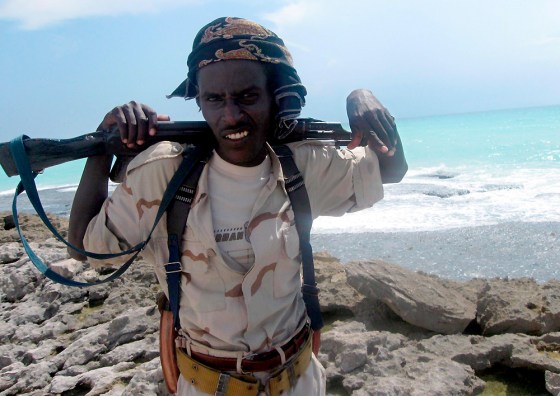 Image: Somali pirate on the coast of Hobyo