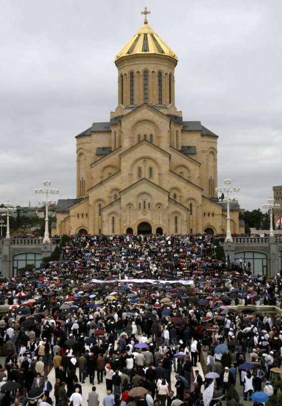 Image: tens of thousands of demonstraters gather in Tbilisi, Georgia demanding that President Saakashvili step down