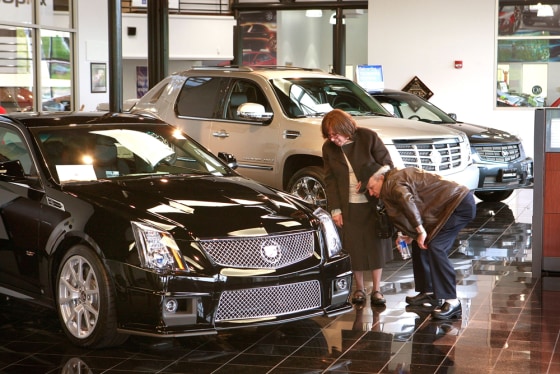 Image: Chrysler And GM To Announce Closure Of Hundreds Of Dealerships