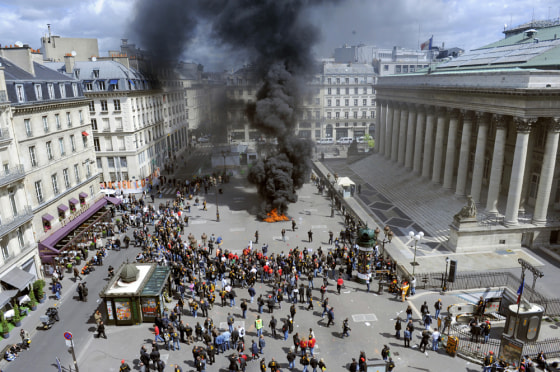 Image: Protest of Continental workers from Clairoix French tyre factory