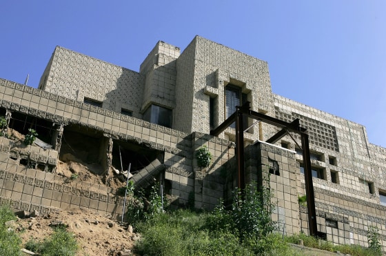 Frank Lloyd Wright-Designed Home Endangered By Heavy Rains
