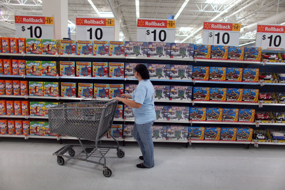 Image: In Weak Economy, Wal-Mart Expands $10-Toy Promotion For Holiday Season