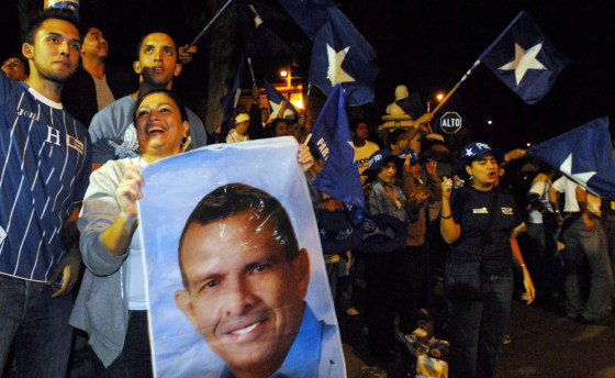 Image: Conservative Lobo leads in disputed Honduran election