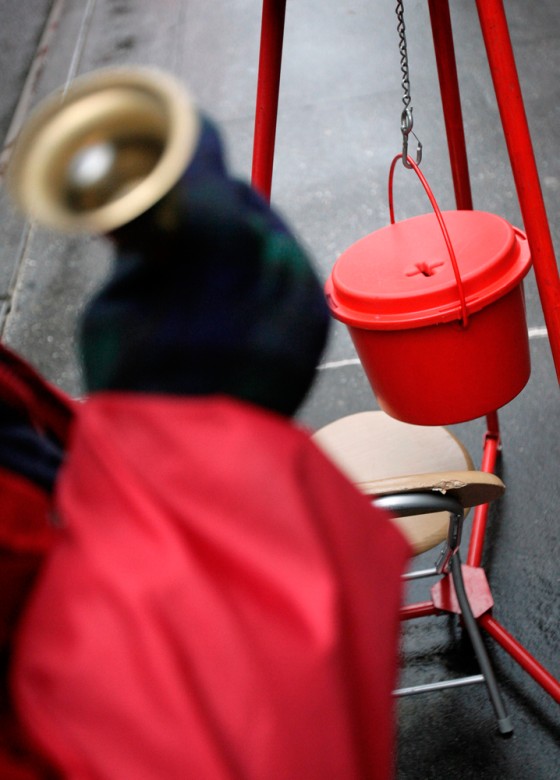 Image: Salvation Army solicits donations