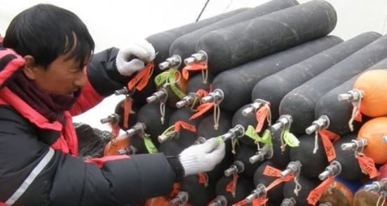 Image: Discarded oxygen canisters