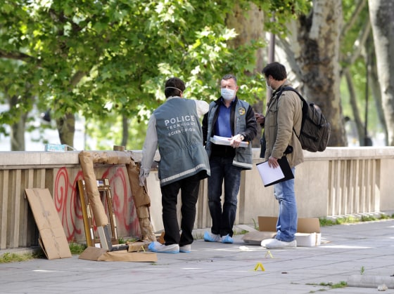 Image: Museum theft in Paris