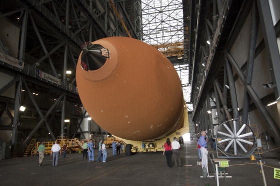 Image: ET-122 in VAB