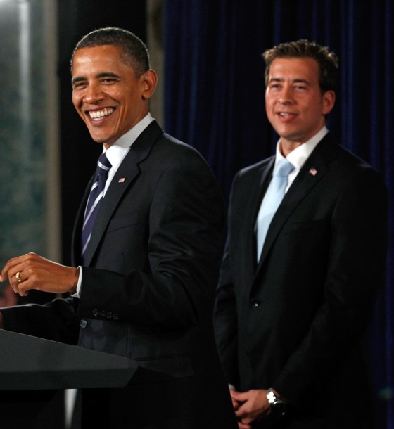 Image: U.S. President Barack Obama delivers remarks at a reception for candidate for U.S. Senate Alexi Giannoulias in Chicago, Illinois