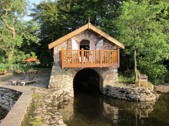Image: Boathouse at Knotts End, England