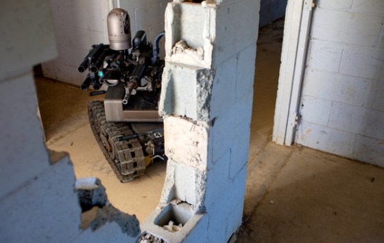 Image: Armed robot at Fort Benning, Ga.