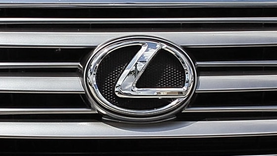 Image: Consumer Reports Issues Don't Buy Warning For Lexus GX 460 SUV