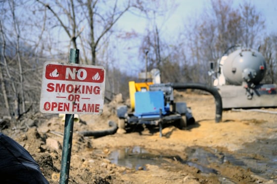 Image: 25 Miners Dead, 4 Unaccounted For In West Virgina Mine Explosion