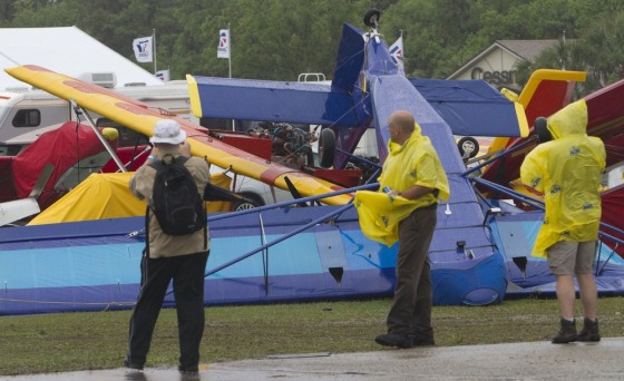 Image: destroyed planes
